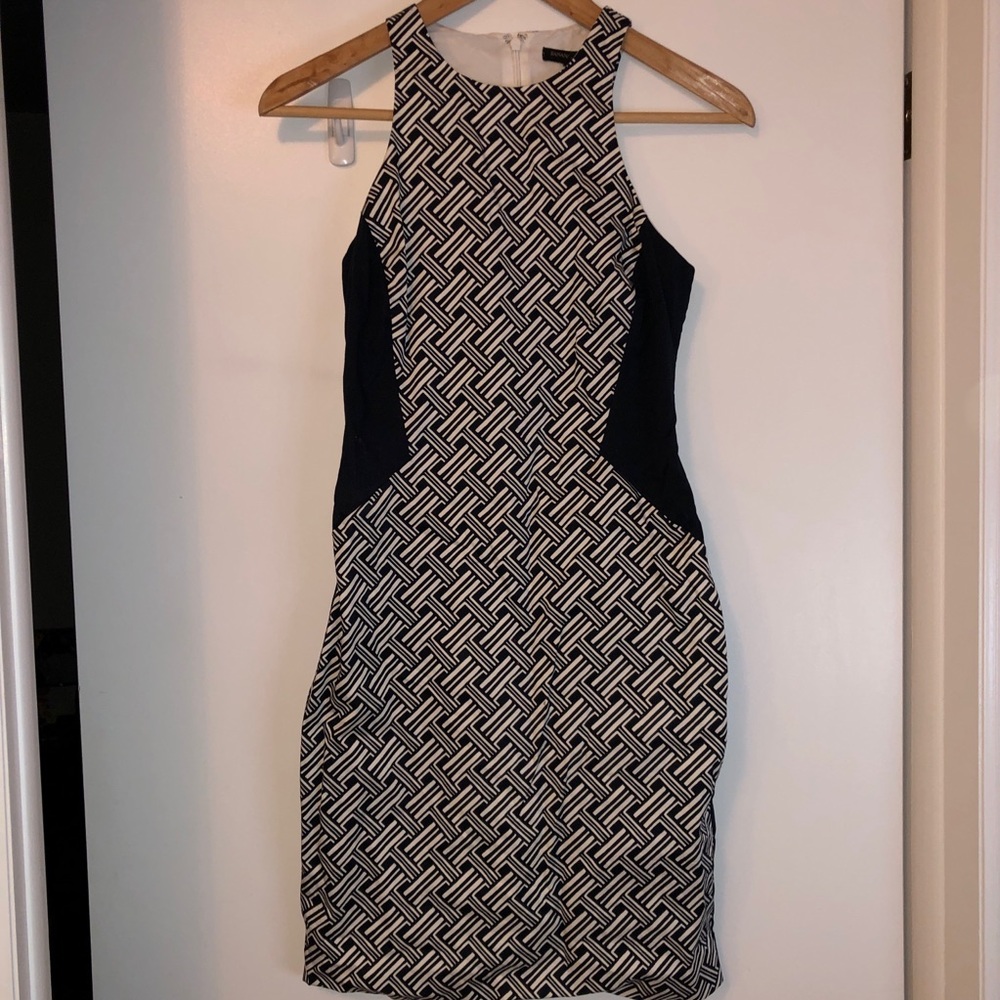 Banana Republic - Geometric pencil dress - sz 0